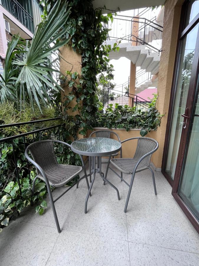 Guest House Madonna Kobuleti Exteriér fotografie